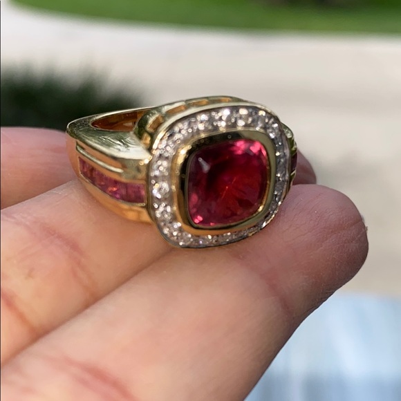 Rubelite Euro Shank Solid 18 Kt Yellow Gold Ring - Picture 2 of 13